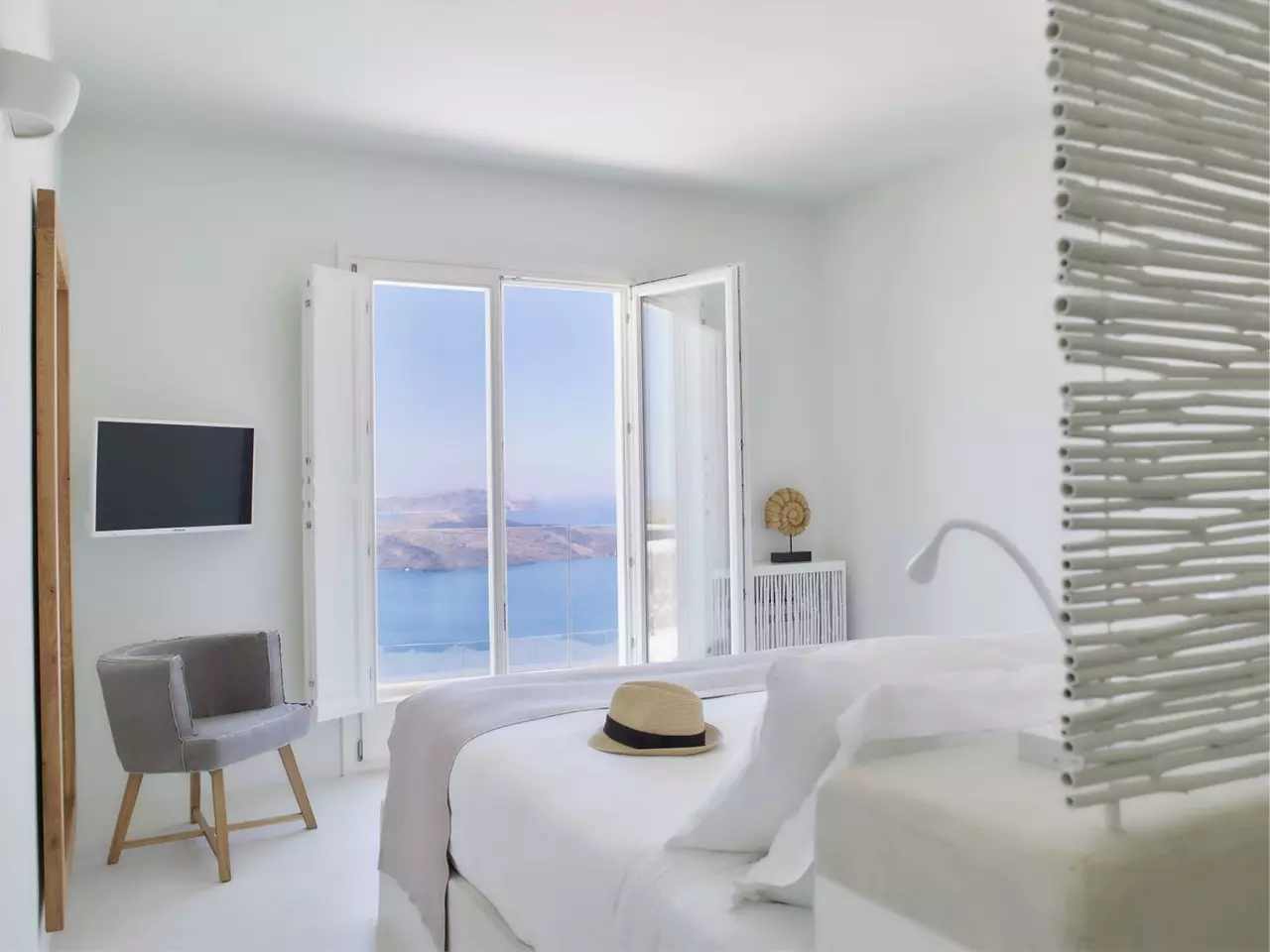 Nafsika Estate in Santorini, photo 11 of 33