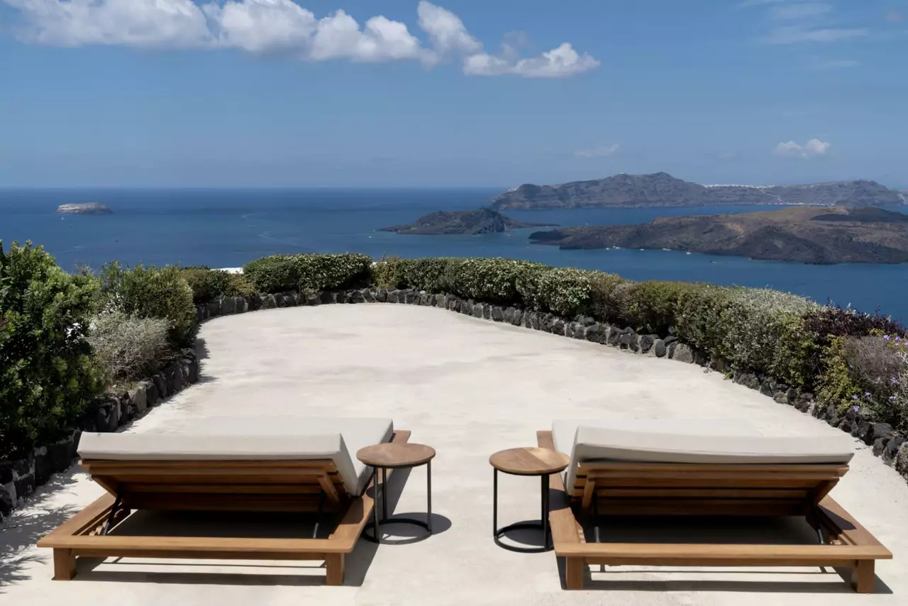 Nafsika Estate in Santorini, photo 8 of 33