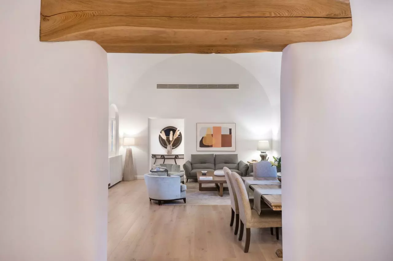 O'Santo Villa in Santorini, photo 3 of 37