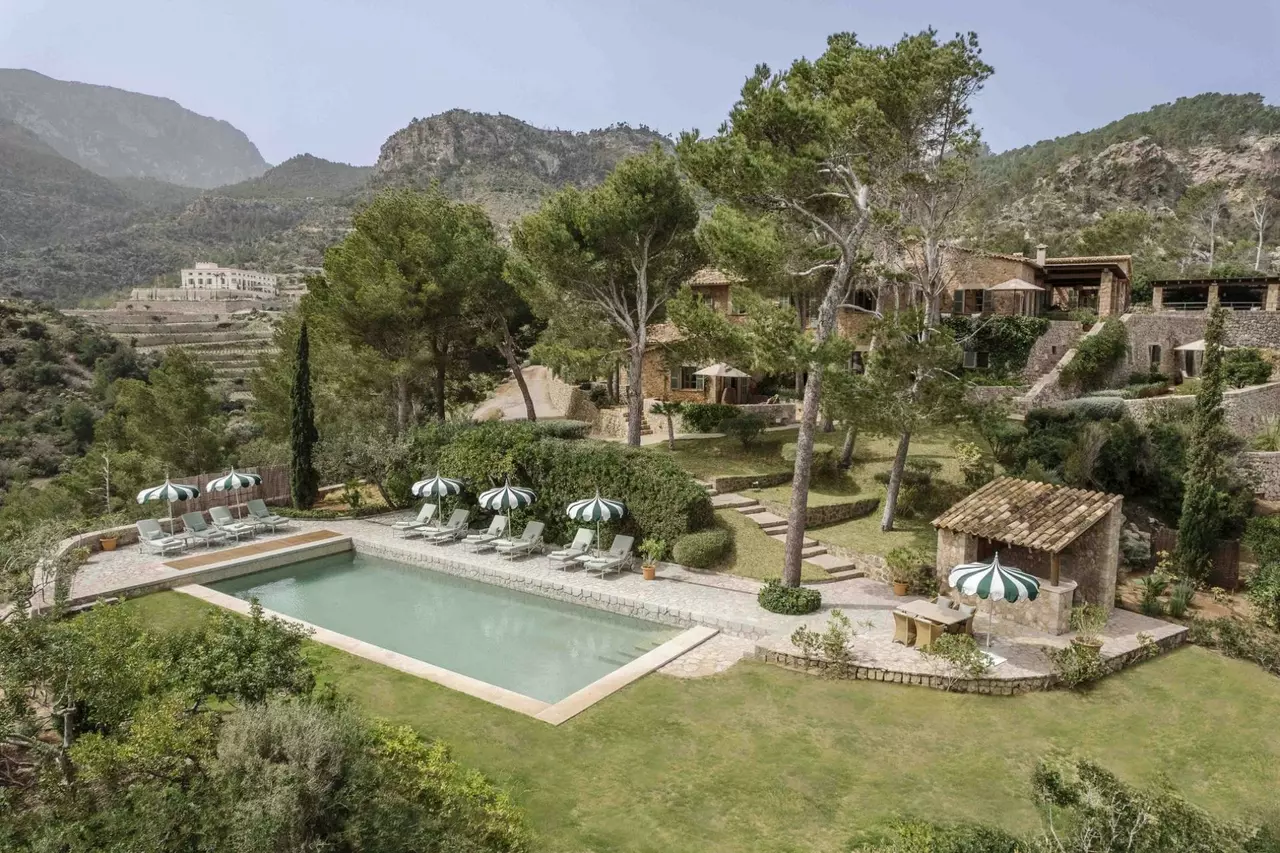 Sa-Punta de S’Aguila in Mallorca, photo 18 of 22