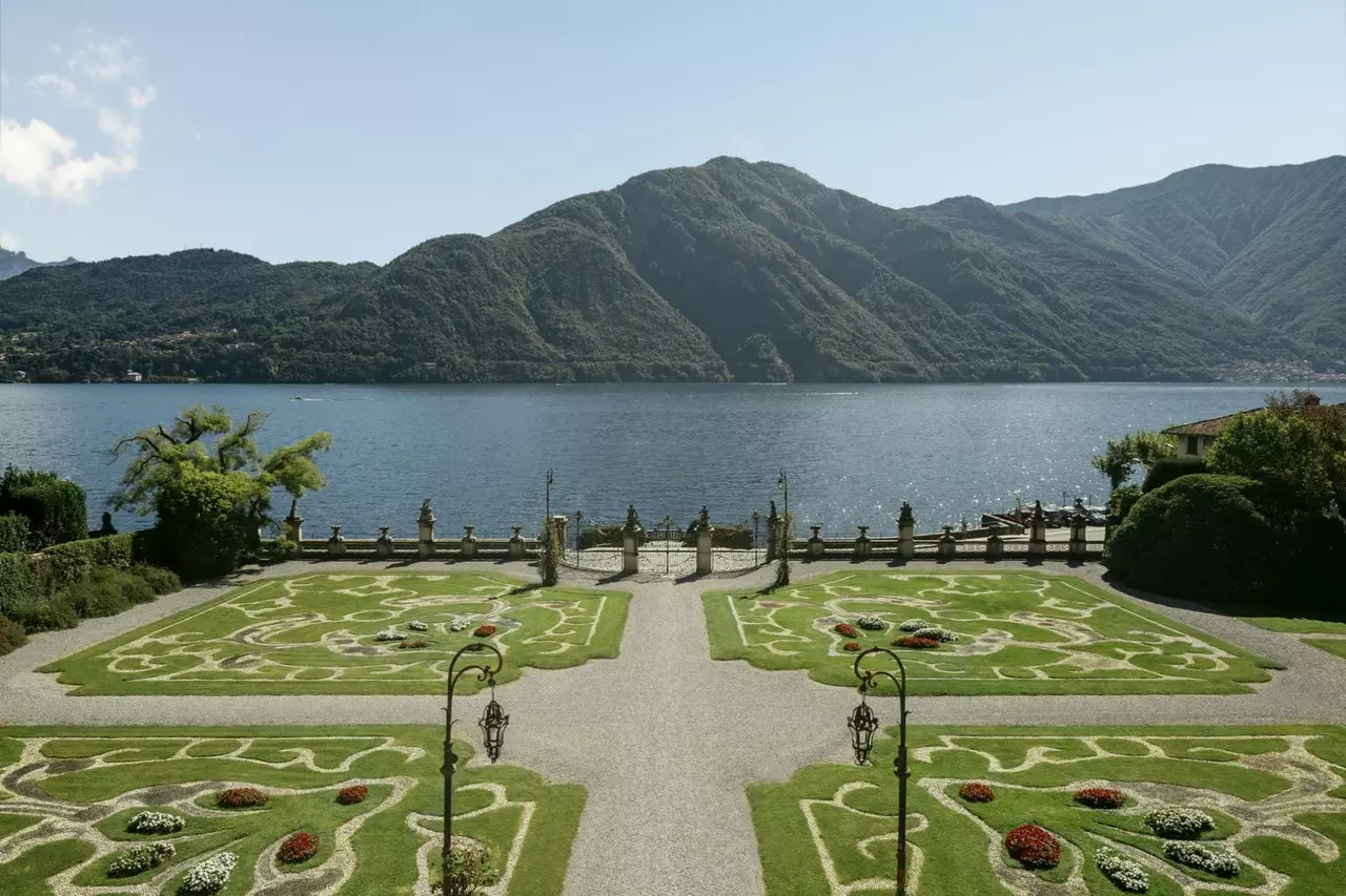 Villa Sola Cabiati in Lake Como, photo 5 of 24