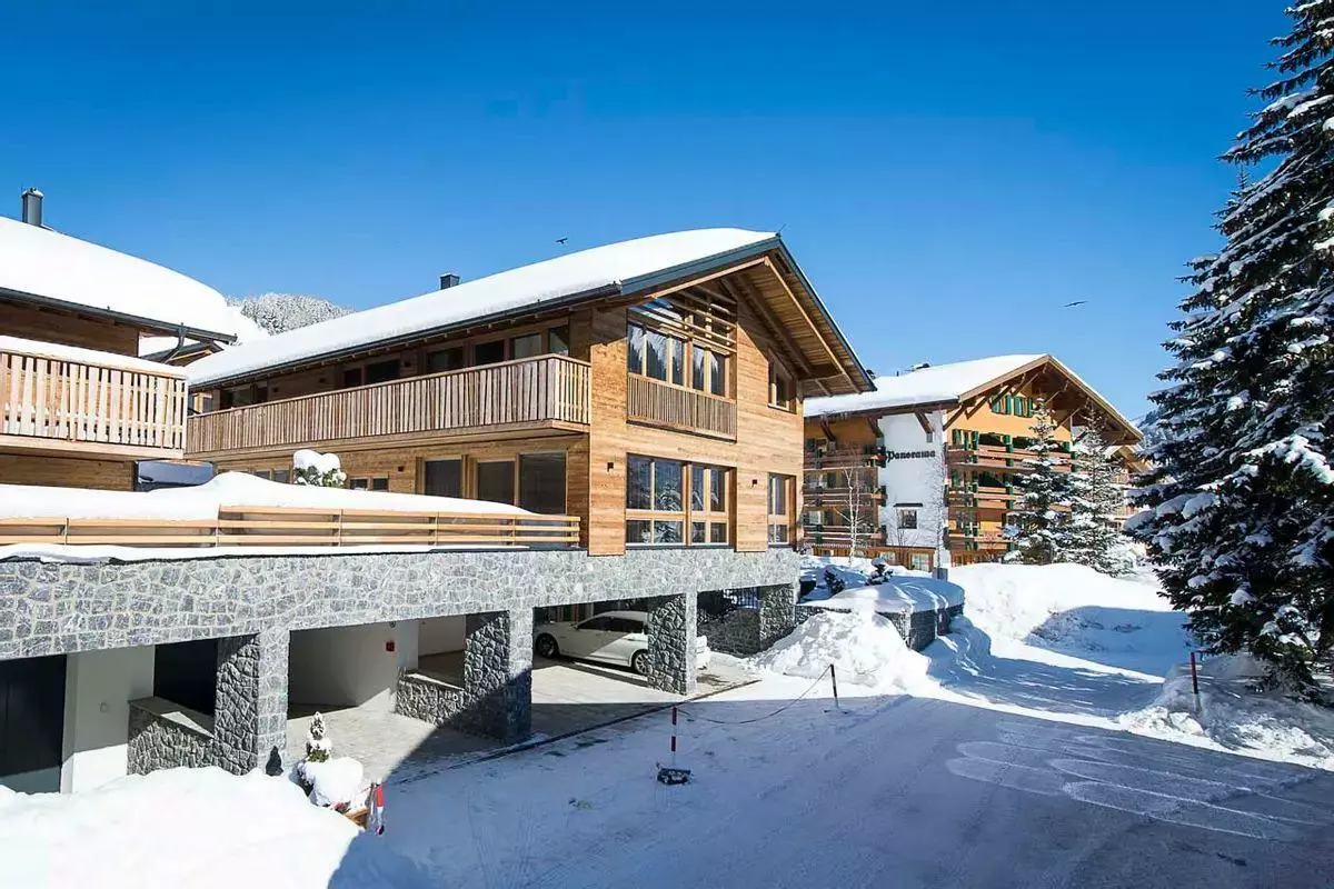 The Falcon Chalet in Lech & Zürs, photo 2 of 30