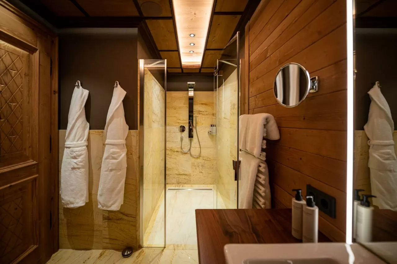 The Falcon Chalet in Lech & Zürs, photo 29 of 30