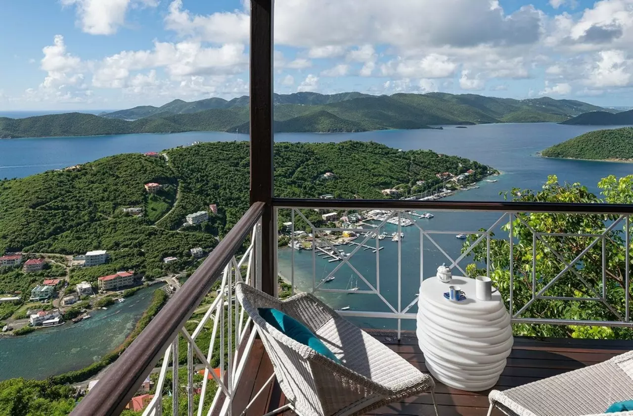 St Bernards Hill House in British Virgin Islands, photo 23 of 48