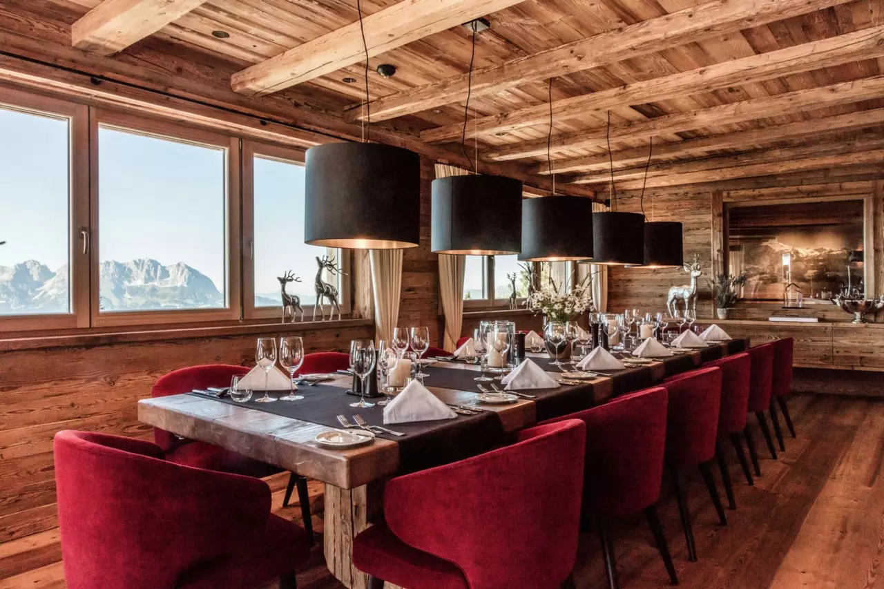 Hahnenkamm Lodge in Kitzbühel, photo 12 of 30