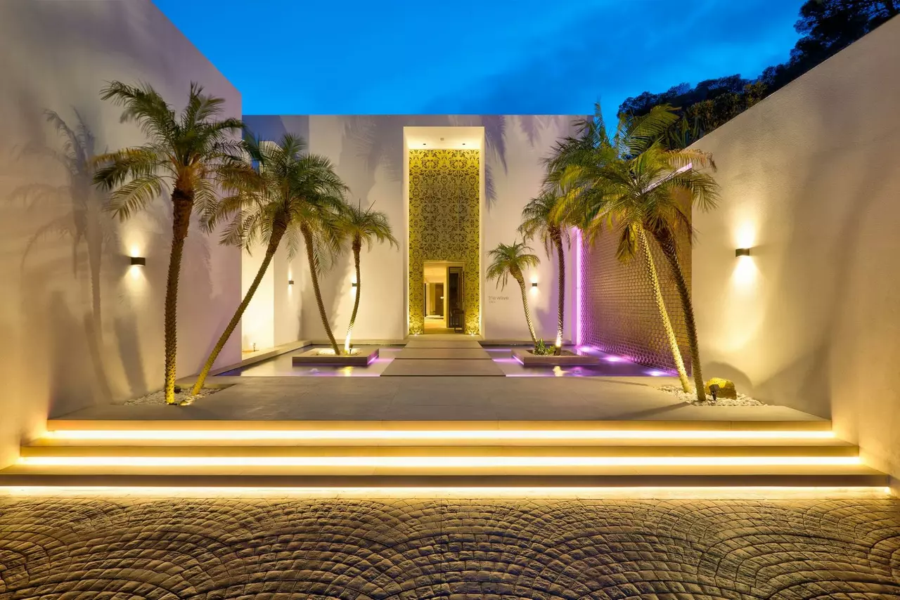 The Wave Villa in Ibiza, photo 2 of 26