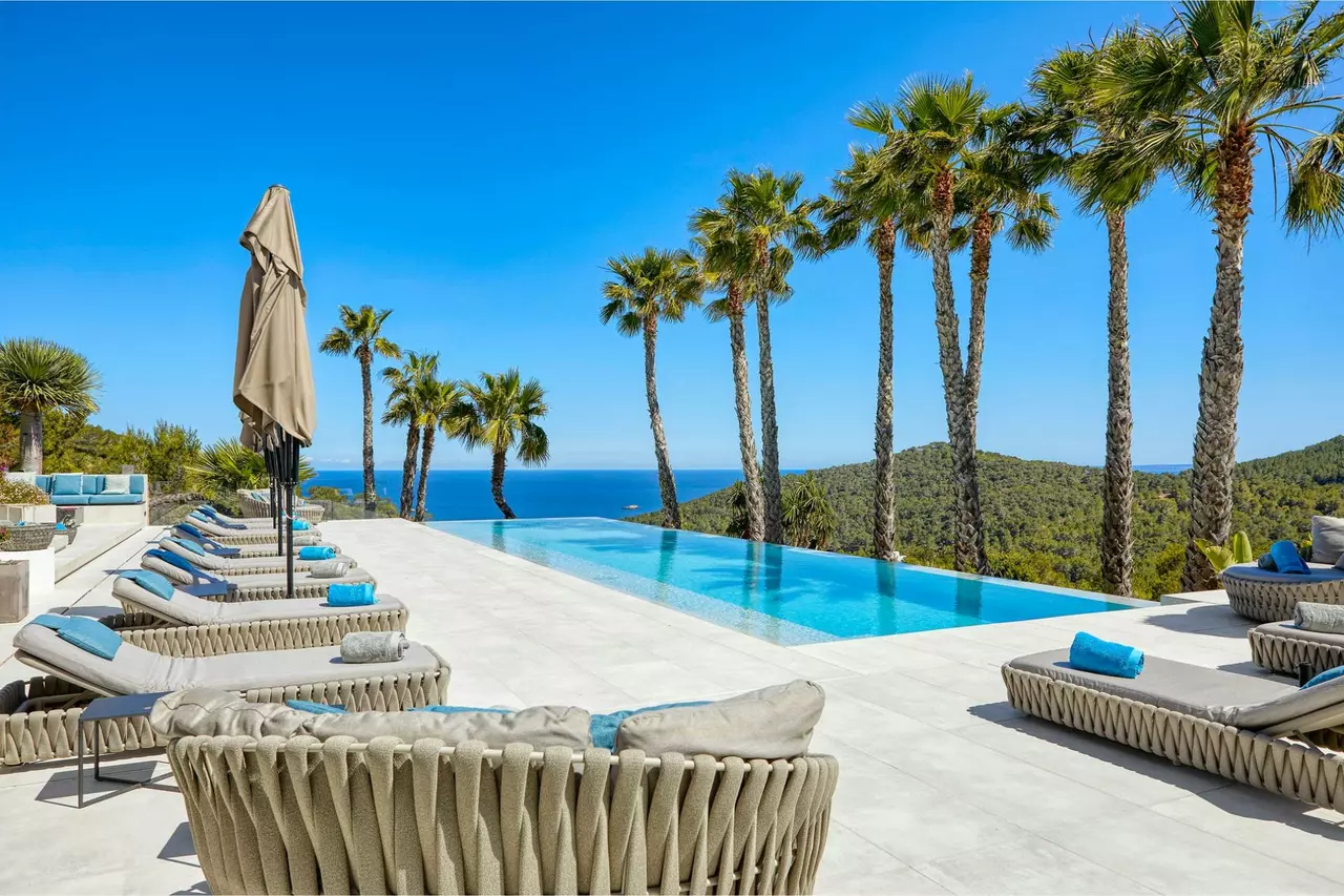 The Wave Villa in Ibiza, photo 9 of 26