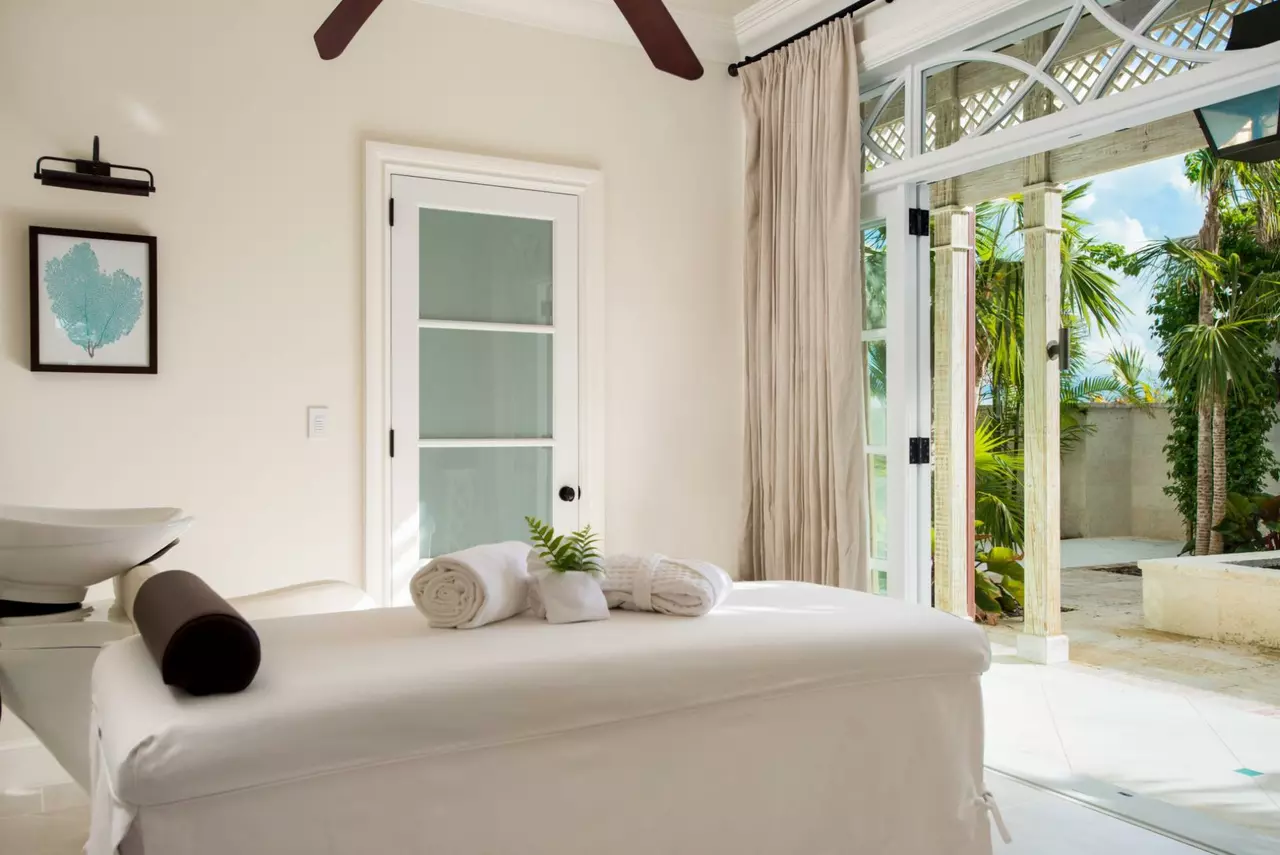 Villa Tranquility in Turks and Caicos, photo 13 of 29