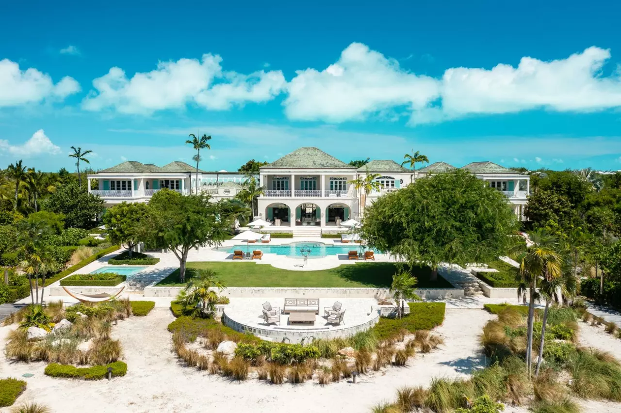 Villa Tranquility in Turks and Caicos, photo 2 of 29
