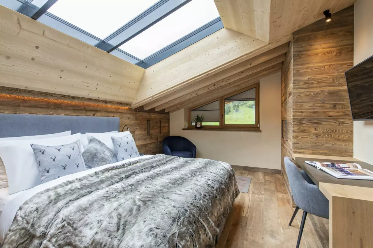 4-Bed Chalet with Swimming pool, Lech in Lech & Zürs, photo 8 of 16