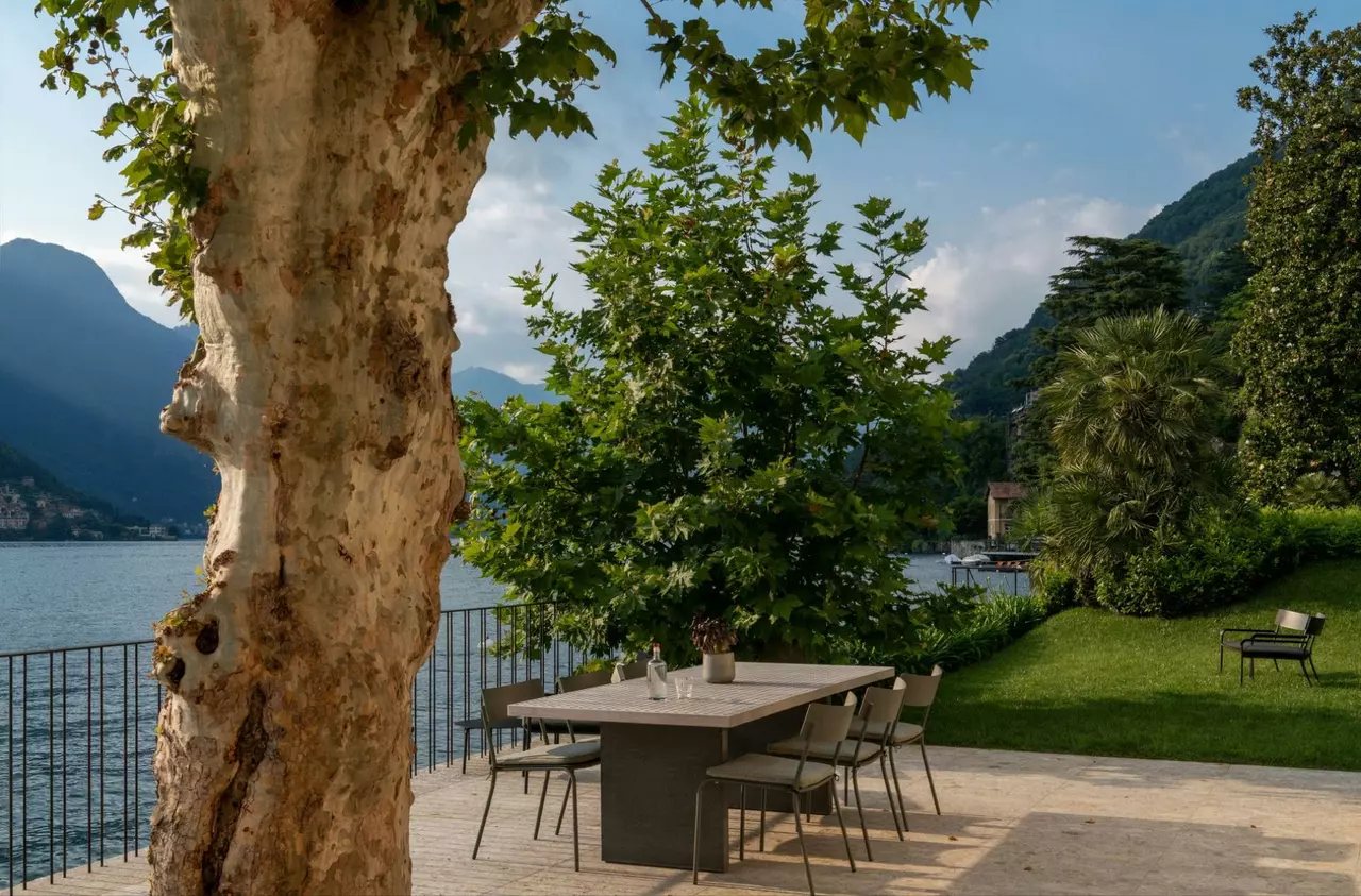 Villa Altrove in Lake Como, photo 2 of 30