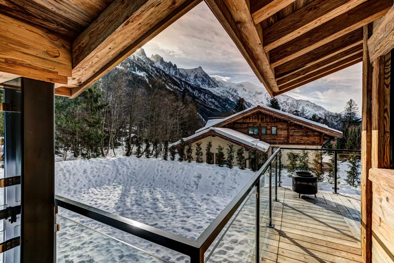 Black Pearl in Chamonix, photo 16 of 30
