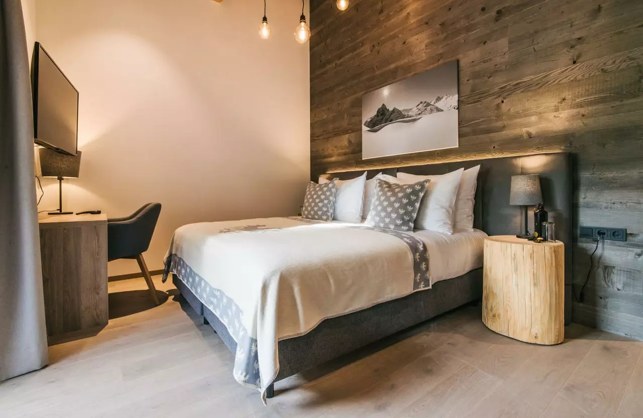 12-Bedroom Chalet Sleeping 24, Sankt Jakob am Arlberg in St Anton & Arlberg, photo 21 of 30