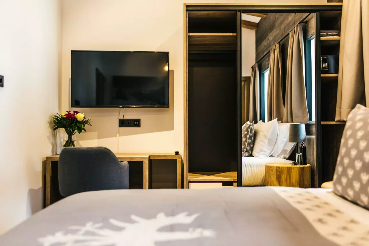 12-Bedroom Chalet Sleeping 24, Sankt Jakob am Arlberg in St Anton & Arlberg, photo 25 of 30