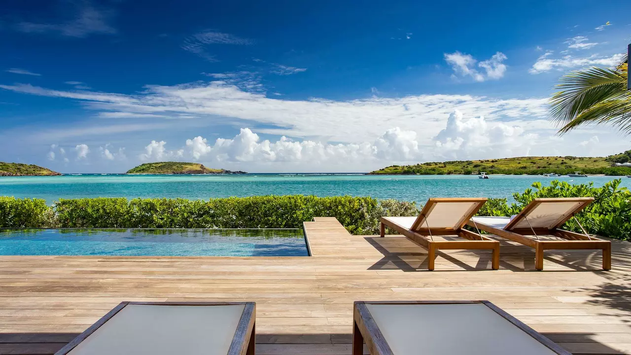 Villa Bleu in St Barths, photo 13 of 21