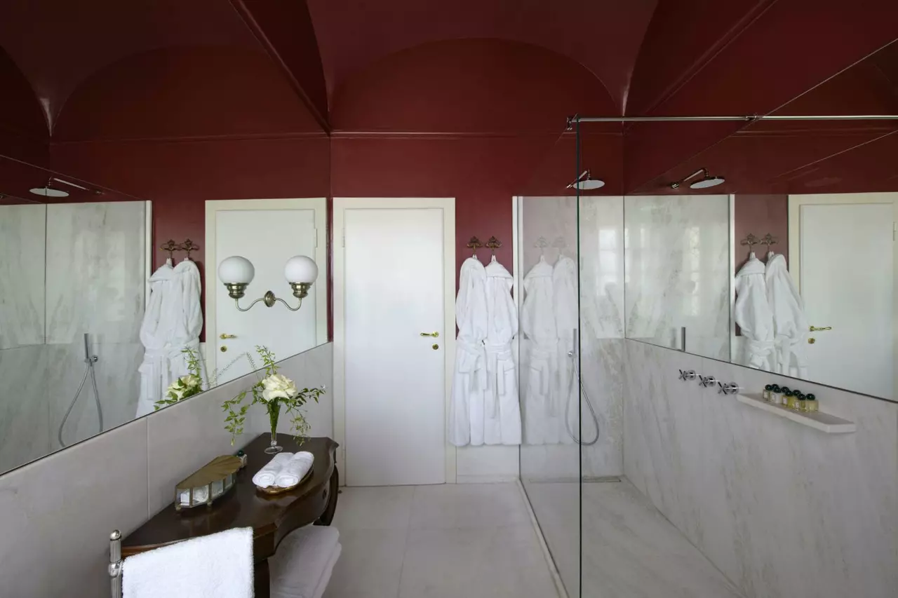 Villa Bonomi in Lake Como, photo 18 of 22