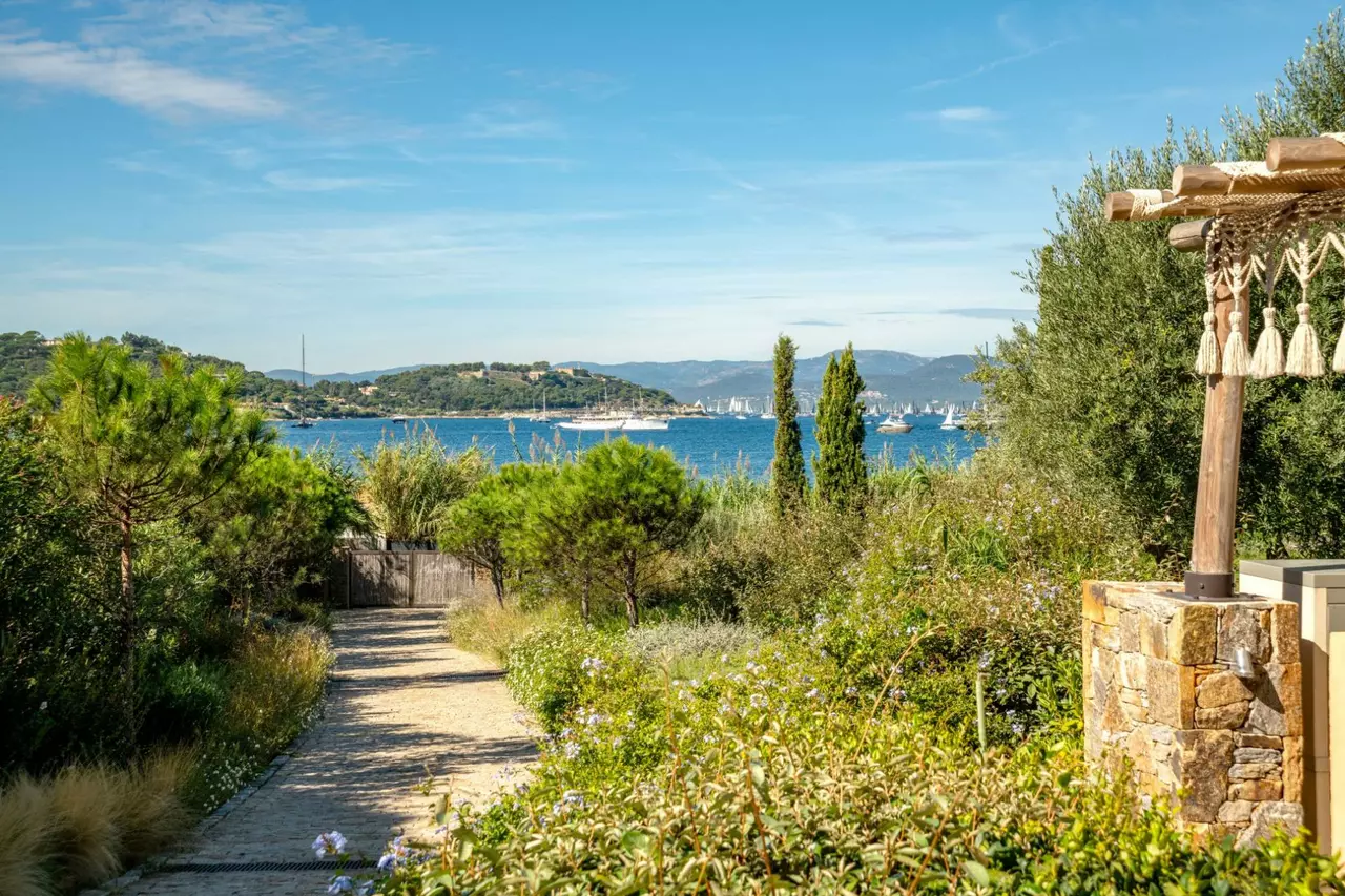Villa Canoubwest in Saint-Tropez, photo 10 of 40