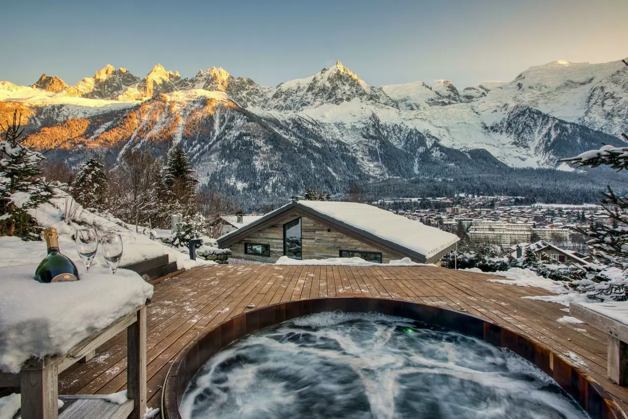 Chalet On The Rocks in Chamonix, photo 14 of 29