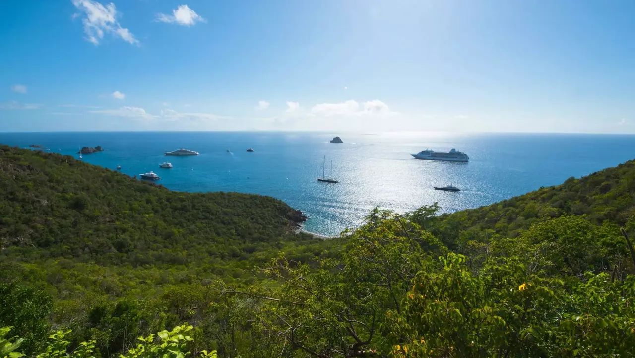 Villa Esprit de Roche in St Barths, photo 18 of 18