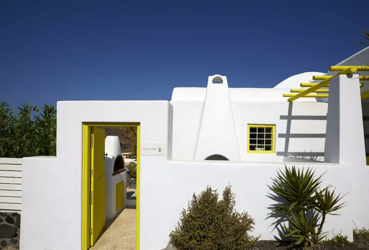 Villa Ftelari in Santorini, photo 2 of 15