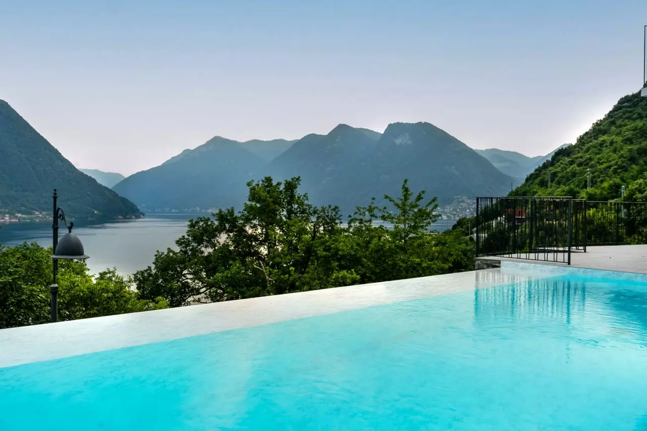 Villa Gabi in Lake Como, photo 17 of 25