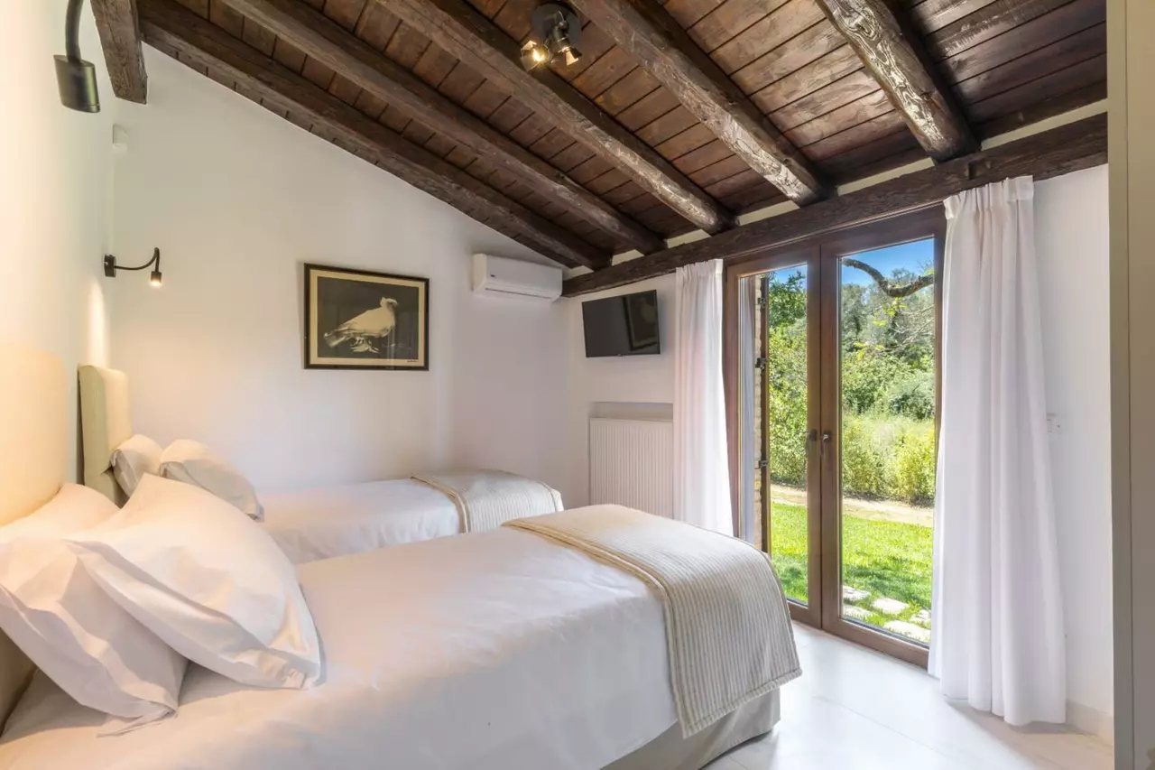 Villa Ionica in Corfu, photo 17 of 26