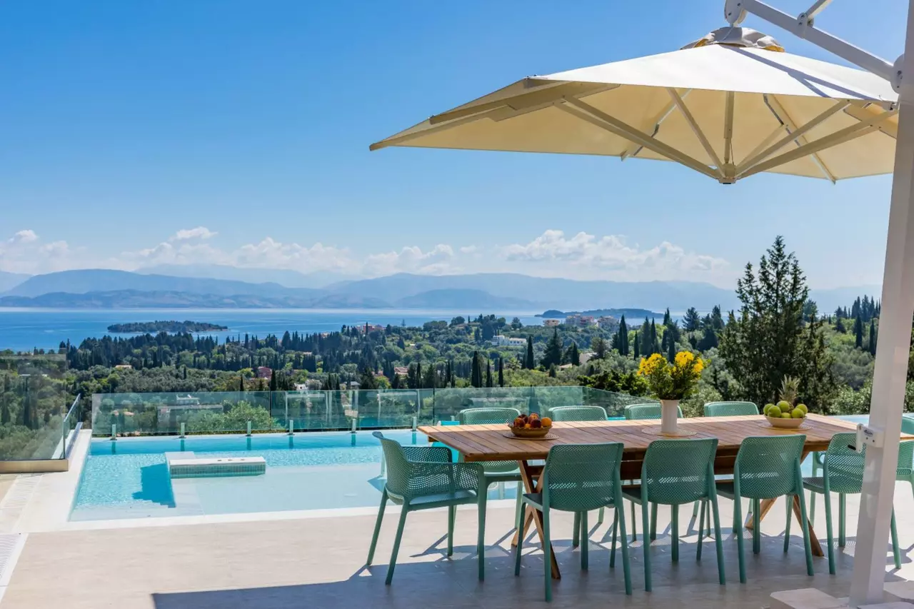 Villa Ionica in Corfu, photo 11 of 26