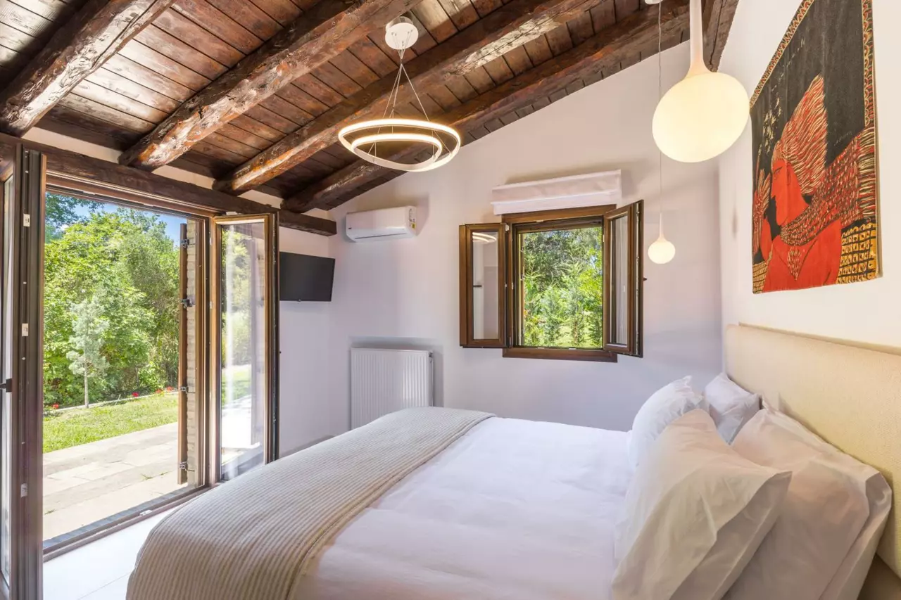 Villa Ionica in Corfu, photo 22 of 26