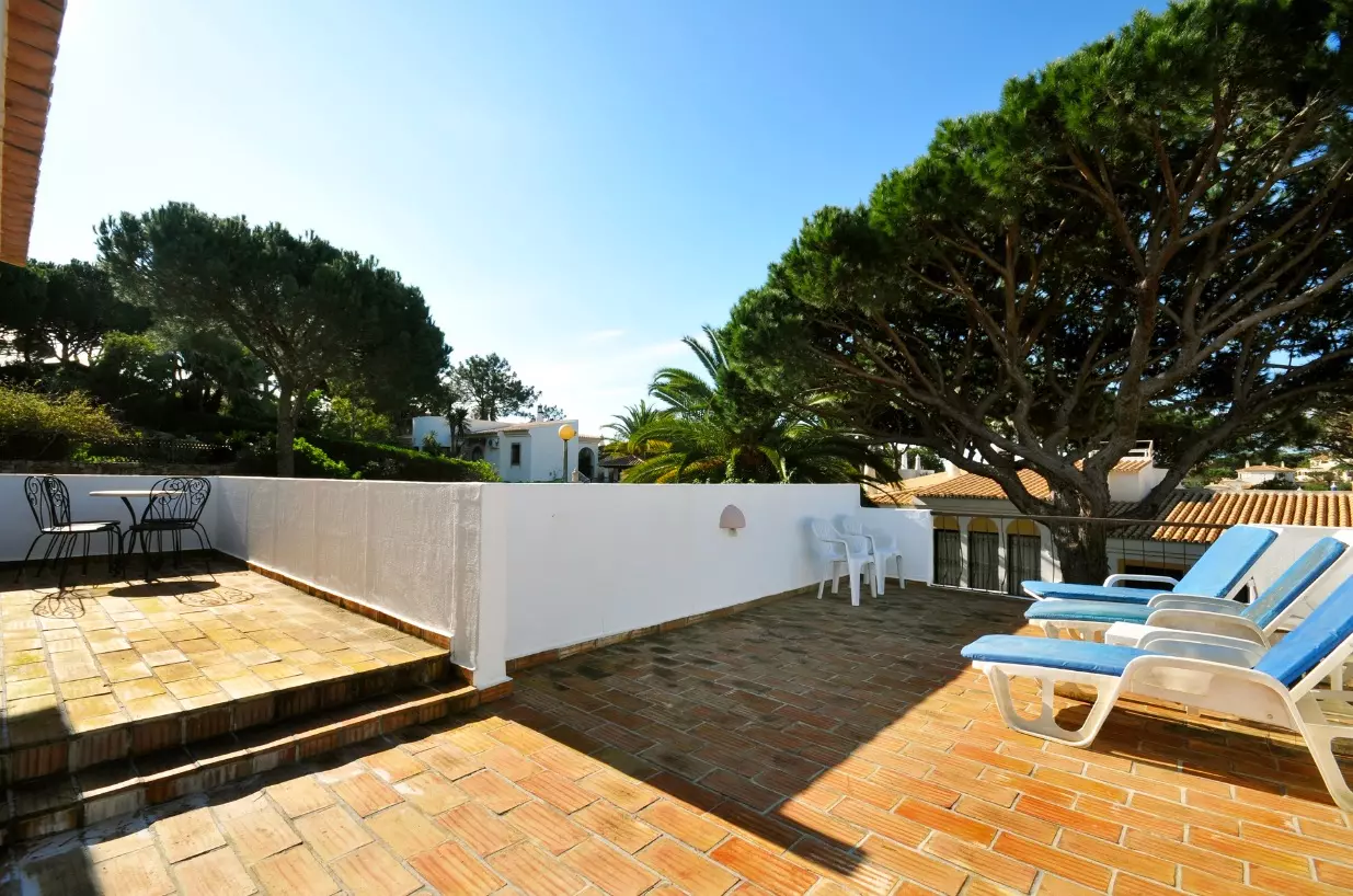 Lovely 3 Bed Villa In Dunas Douradas in Algarve, photo 8 of 17