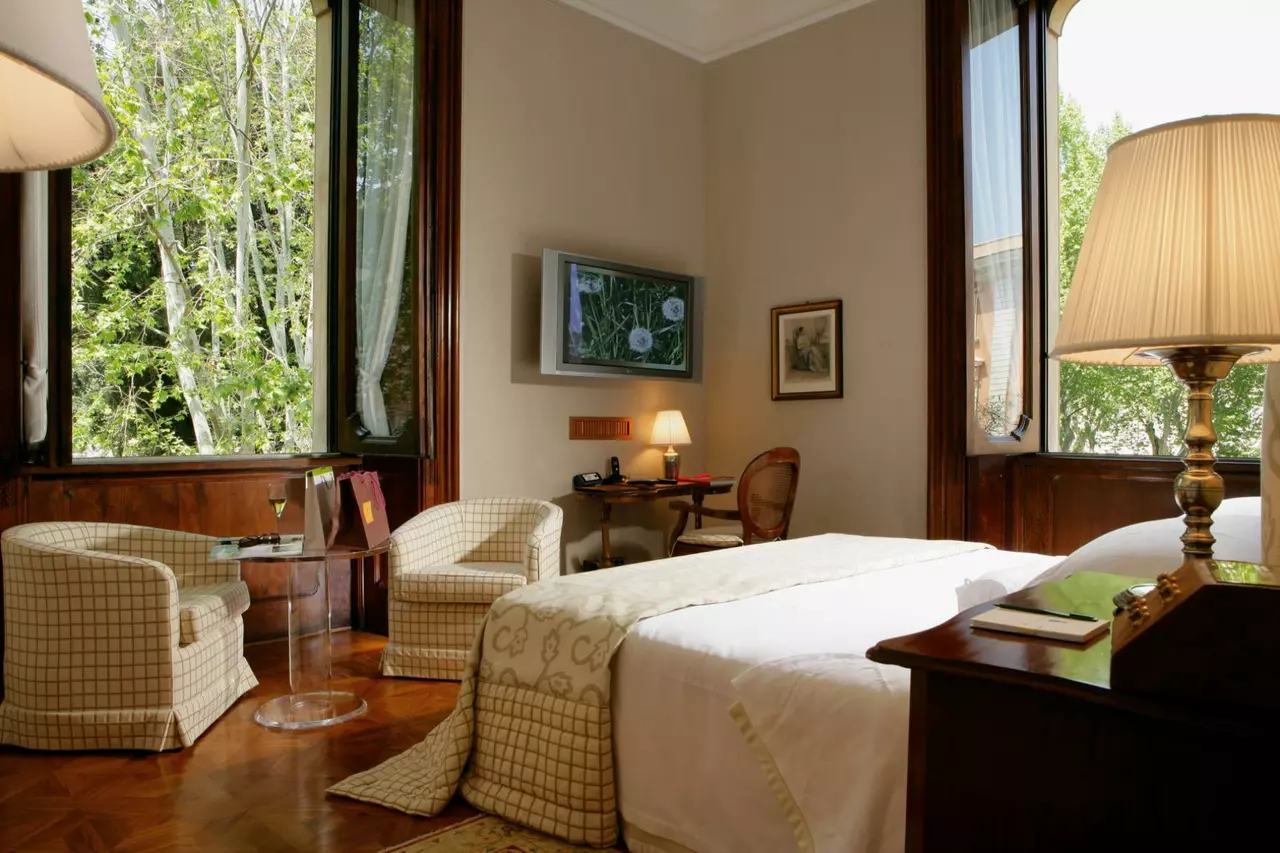 Villa Spalletti Trivelli in Southern Europe, photo 19 of 29