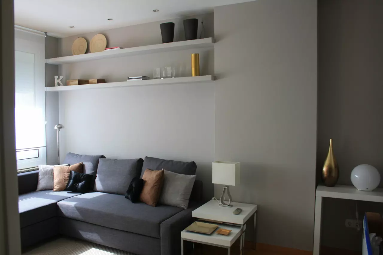 Nice and cozy 85 sqm short term rentals in Barcelona for up to 6 people in Southern Europe, photo 3 of 17