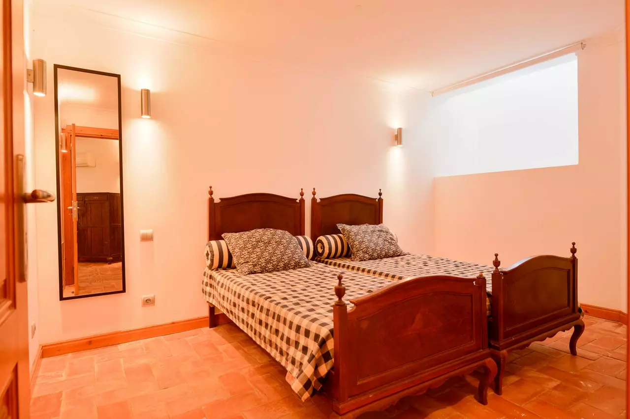 9 Bed Vilamoura Villa With Games Room in Algarve, photo 12 of 30