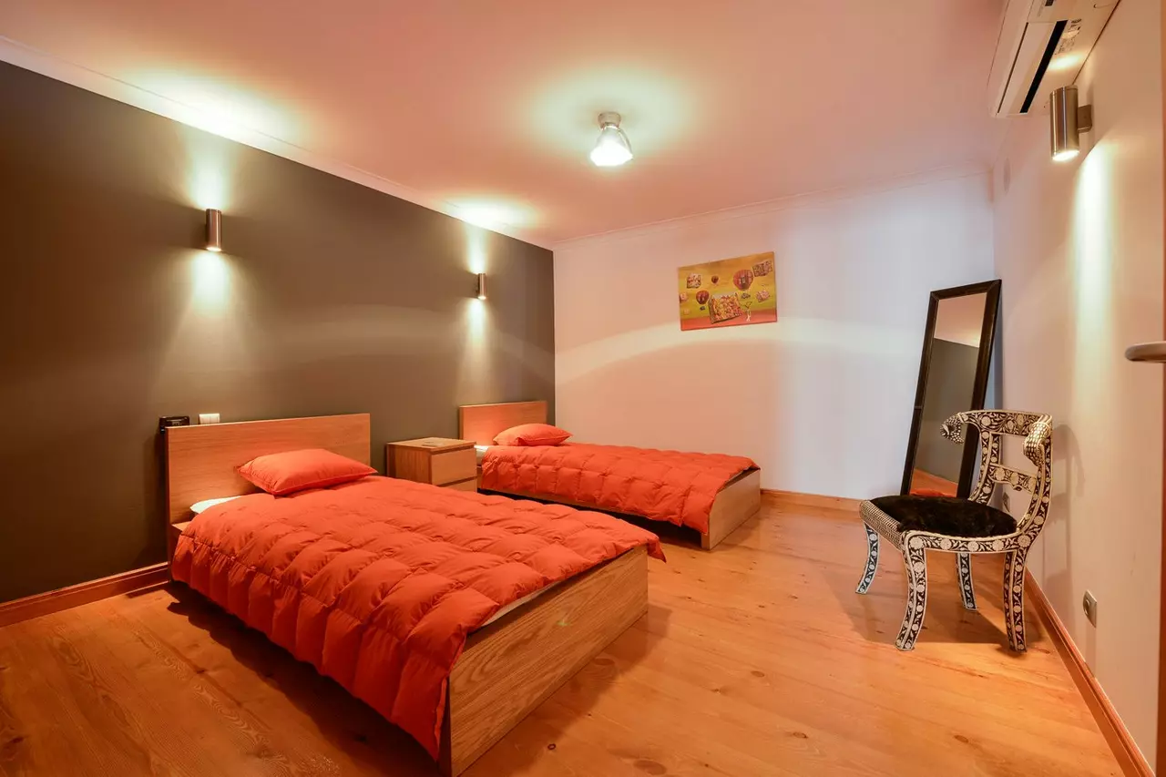 9 Bed Vilamoura Villa With Games Room in Algarve, photo 17 of 30