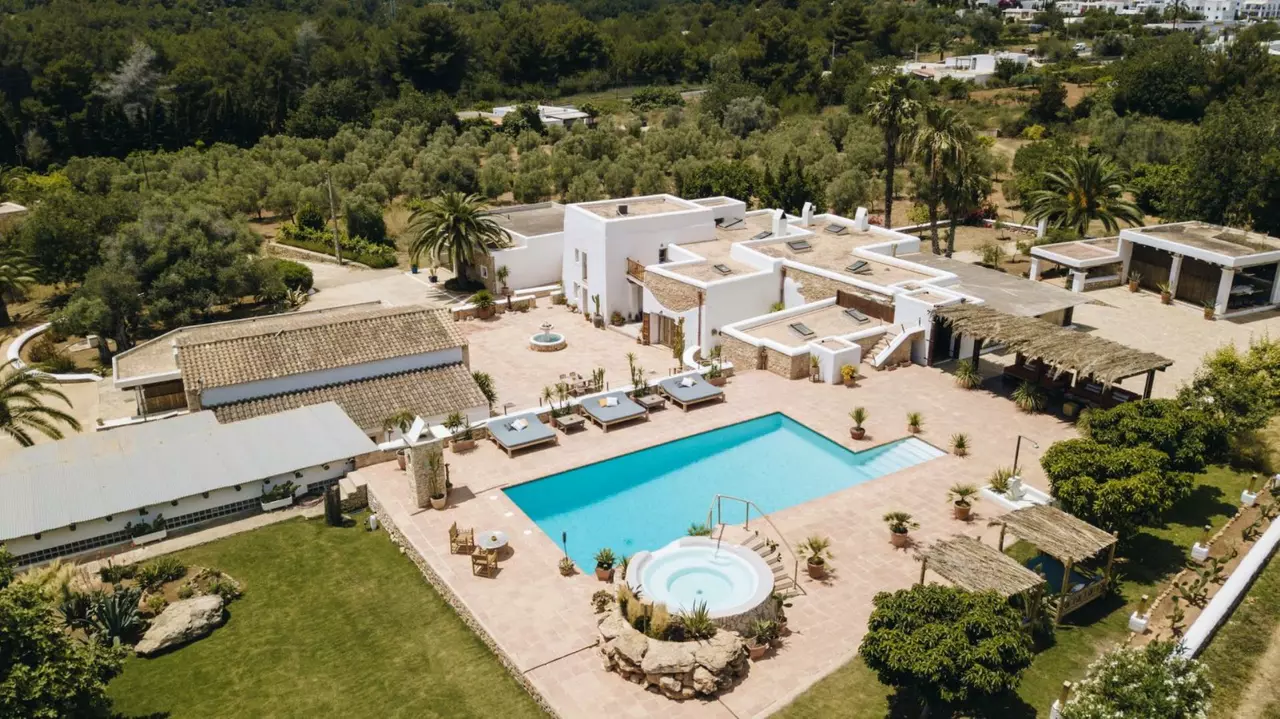 Villa Las Cicadas in Ibiza, photo 2 of 27