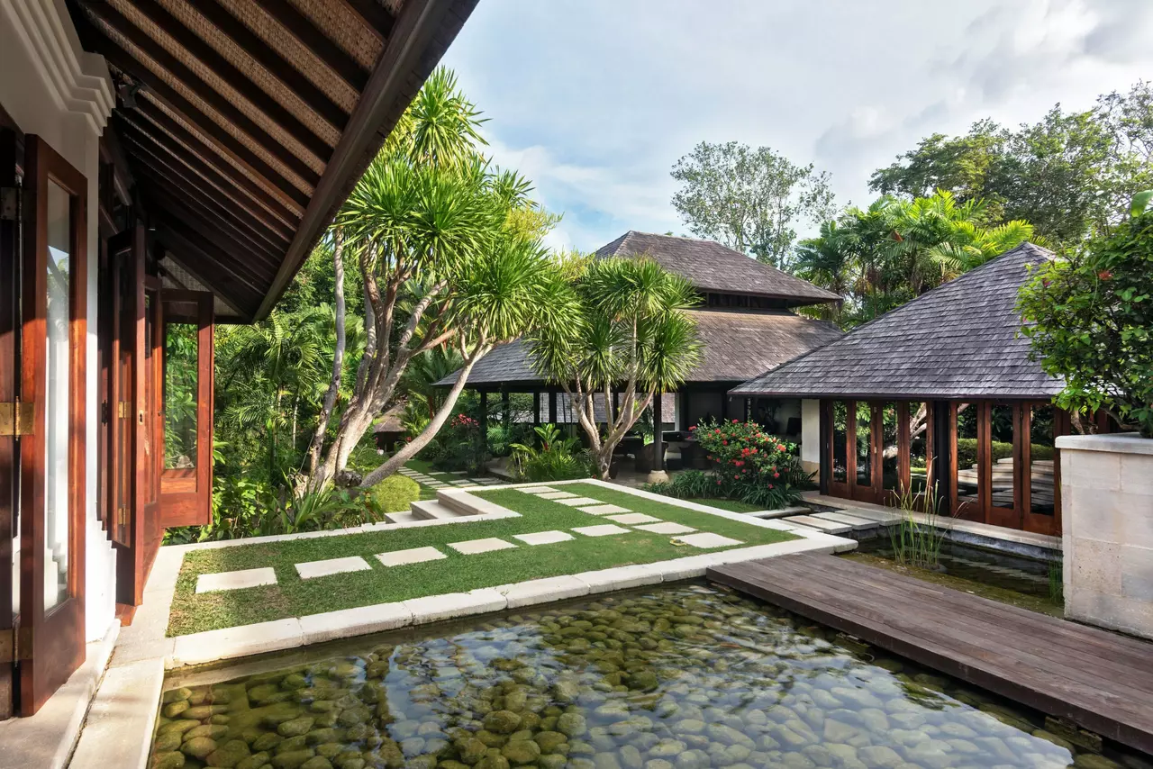 3-Bedroom Villa Sleeping 6, Canggu in Bali, photo 4 of 21