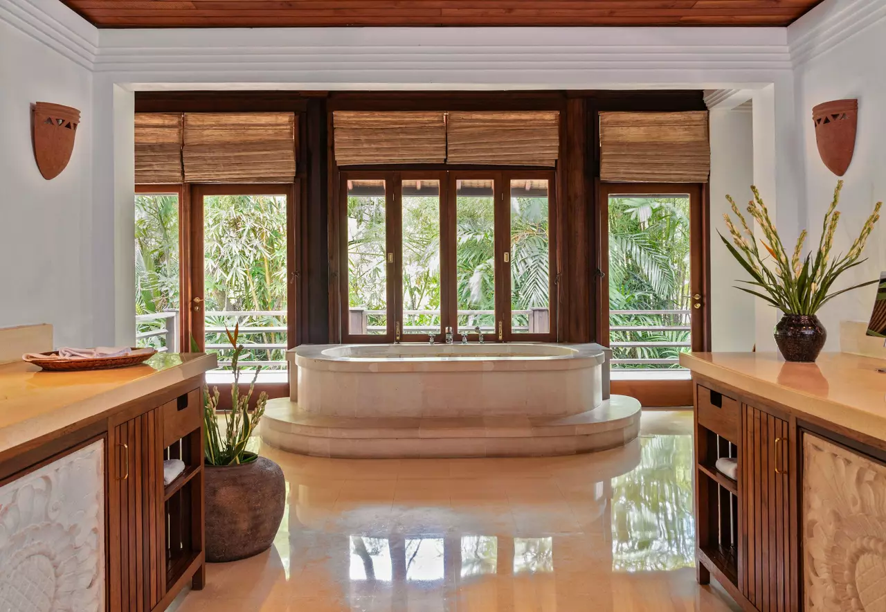 3-Bedroom Villa Sleeping 6, Canggu in Bali, photo 14 of 21
