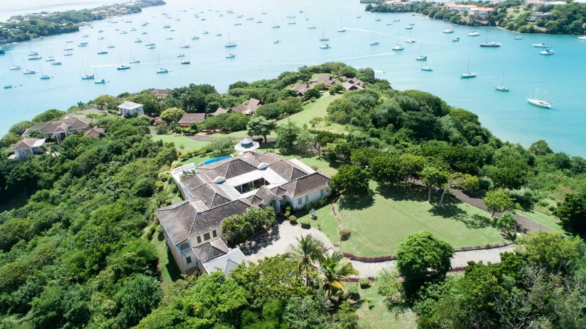 Calabash Hotel - 5 Bedroom Hummingbird Villa in Grenada, photo 7 of 30