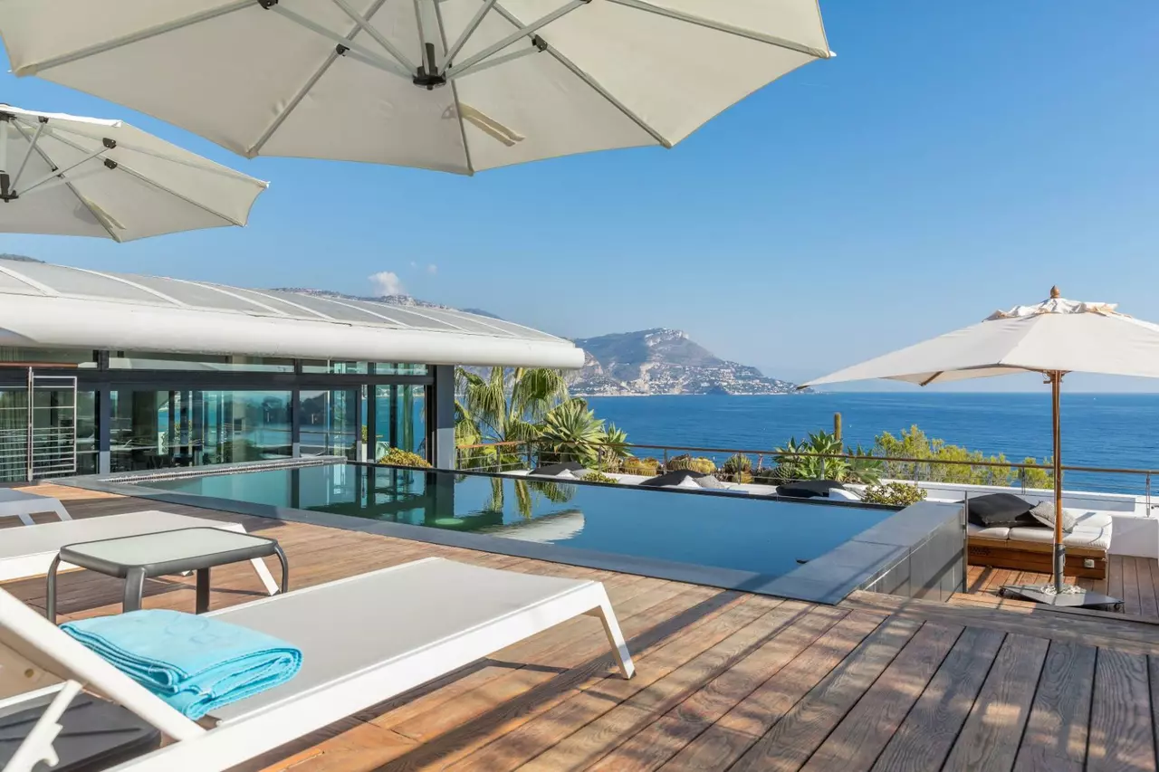 Villa O in Cap Ferrat, photo 5 of 40