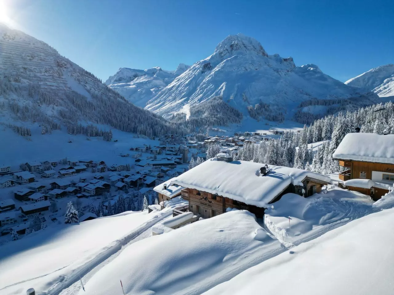 Chalet with Indoor pool and Jacuzzi in Lech in Lech & Zürs, photo 3 of 30