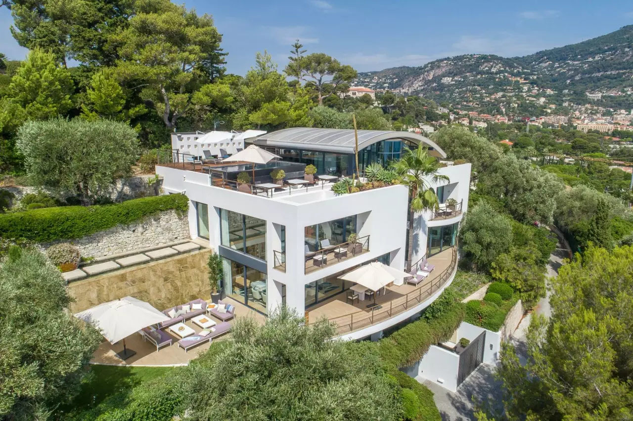 Villa O in Cap Ferrat, photo 17 of 40