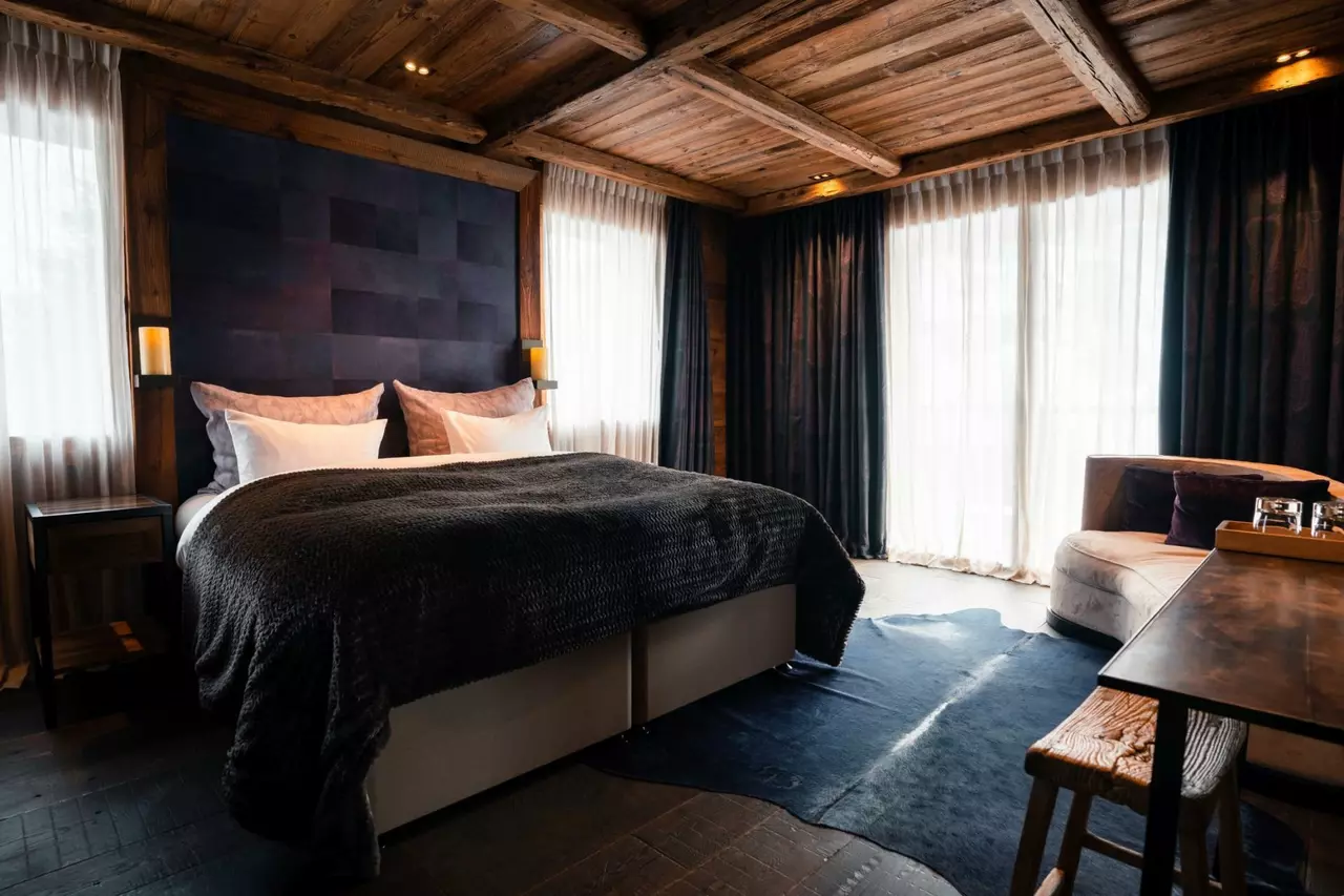 Chalet with Indoor pool and Jacuzzi in Lech in Lech & Zürs, photo 29 of 30