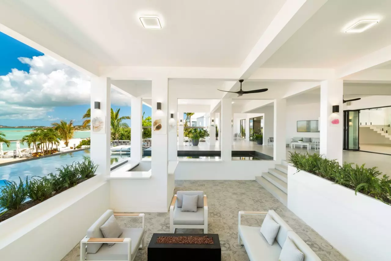 Villa Paradiso del Mar in Turks and Caicos, photo 36 of 38
