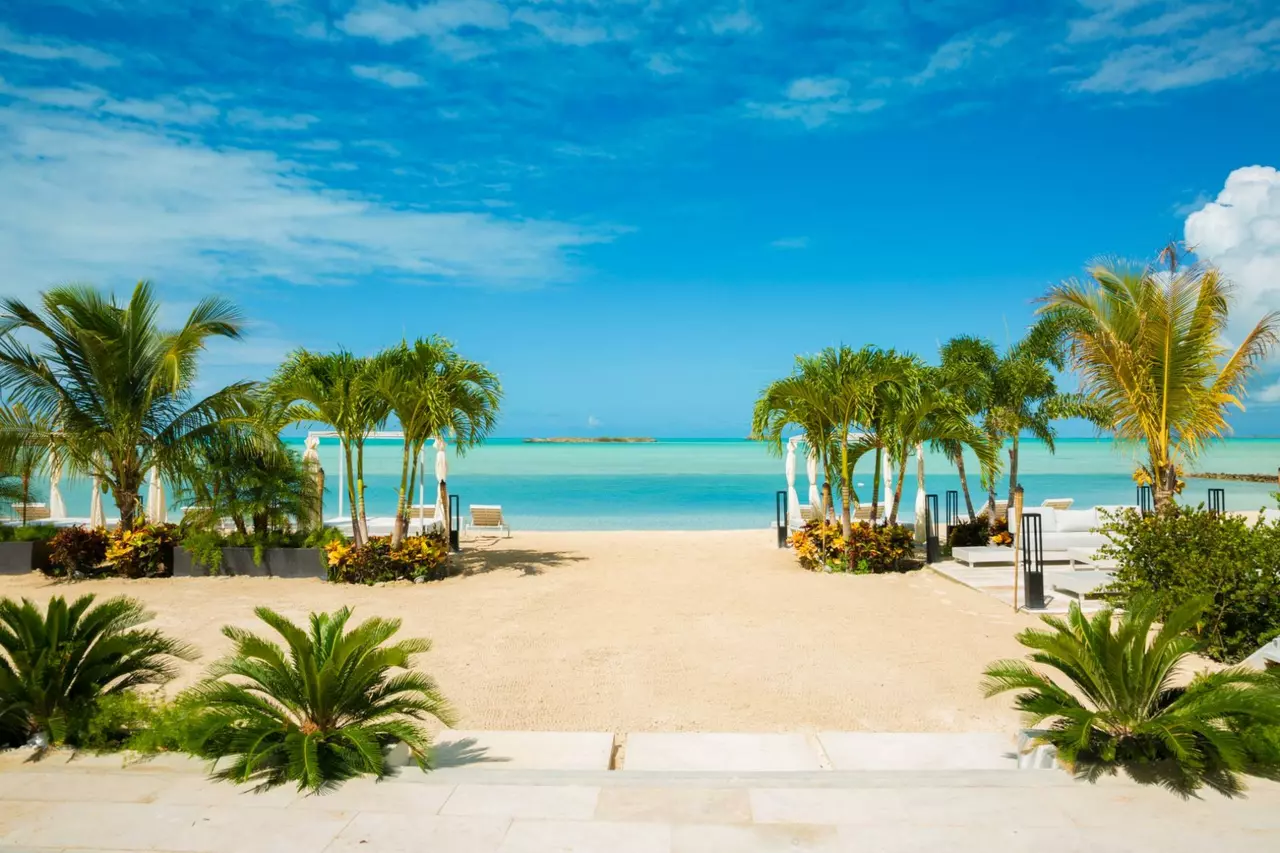 Villa Paradiso del Mar in Turks and Caicos, photo 8 of 38