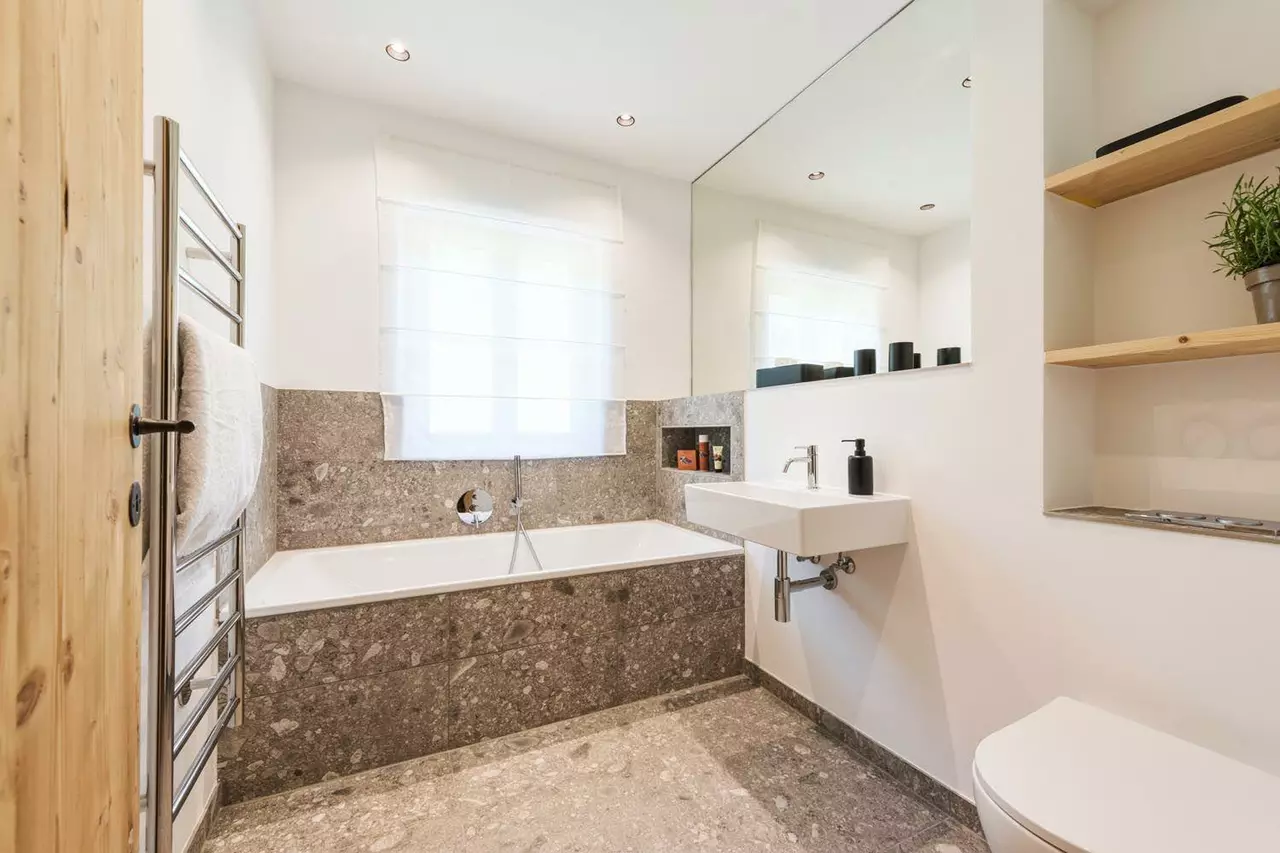Chalet Marmotta Neve Apartment 1 in St Anton & Arlberg, photo 12 of 16