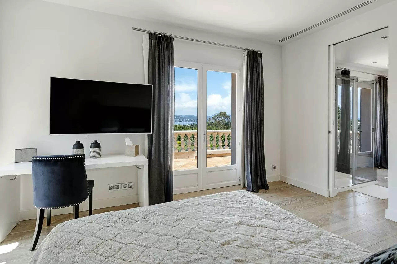 Villa Plages Royal in Saint-Tropez, photo 13 of 40