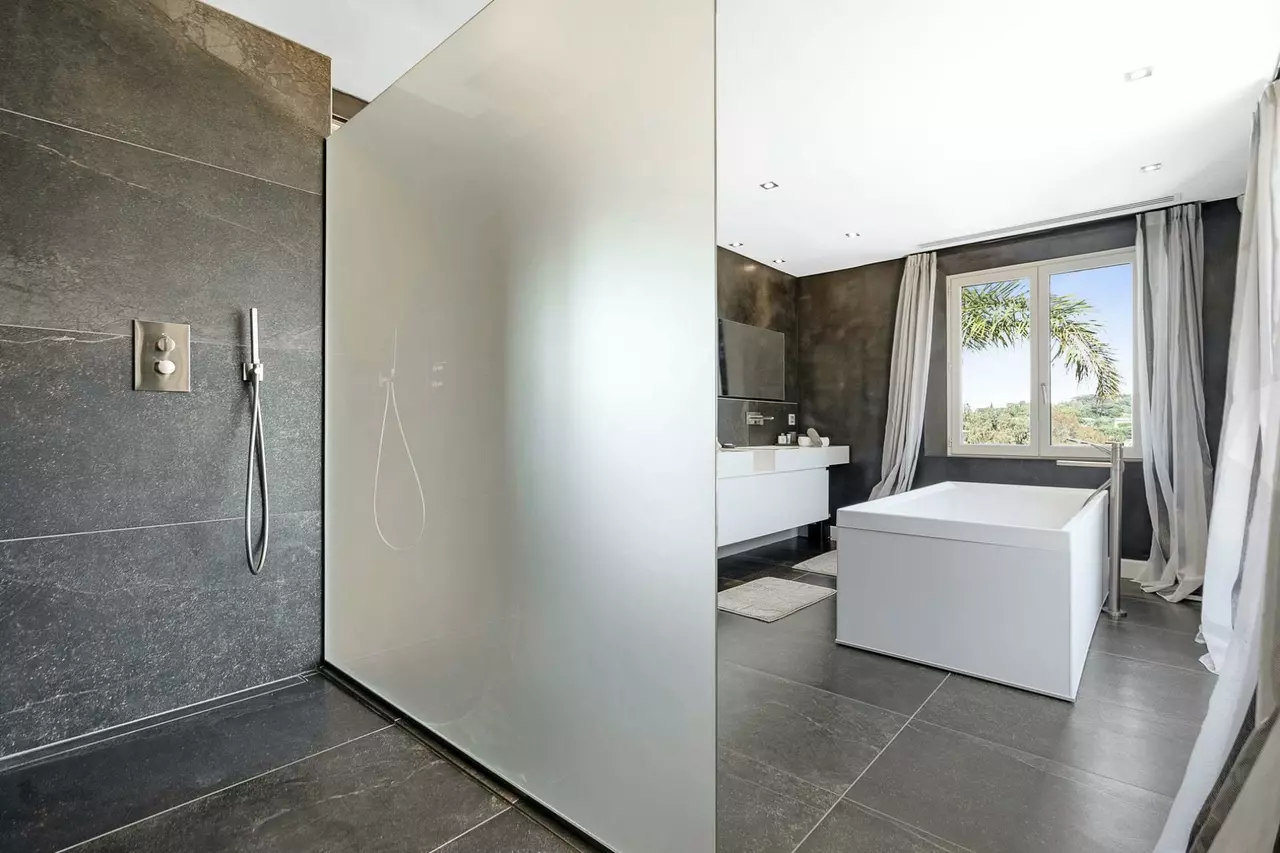 Villa Plages Royal in Saint-Tropez, photo 39 of 40