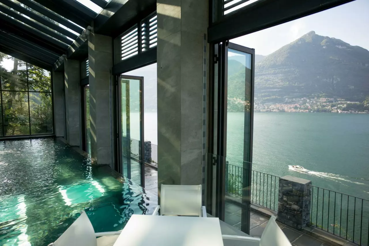 Villa Pliniana in Lake Como, photo 13 of 33