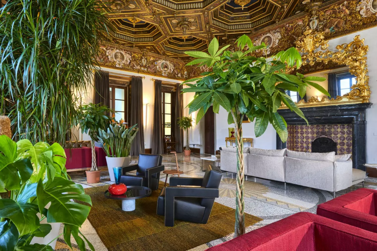 Villa Pliniana in Lake Como, photo 11 of 33