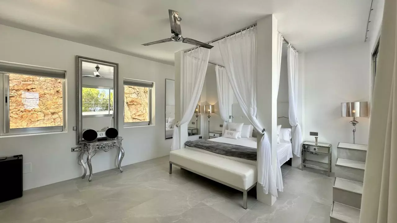 Villa Roca in Ibiza, photo 5 of 38