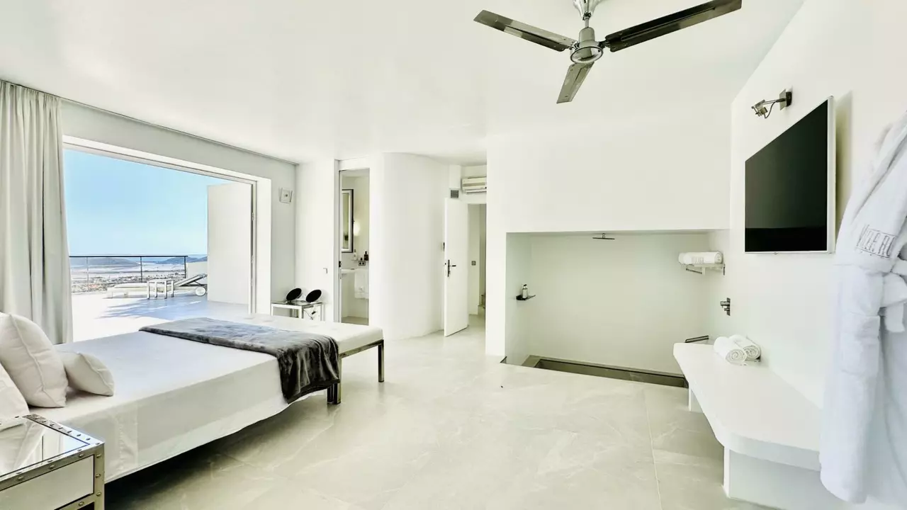 Villa Roca in Ibiza, photo 27 of 38